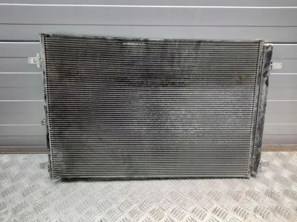 A/C Condensor OEM 4H0260401C voor Audi A8 D4 3.0 TDI image 2