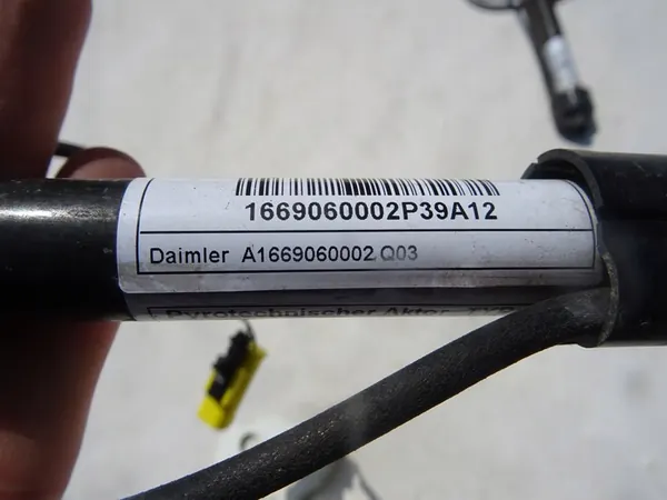 MERCEDES HOOD LIFT SUPPORT ML W166 OEM A1669802364 image 8