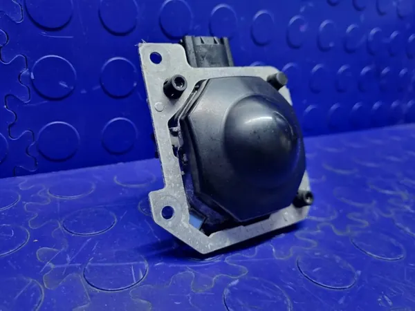Audi Distronic ACC Sensor OEM 8W0907561C Voor Rechts image 3