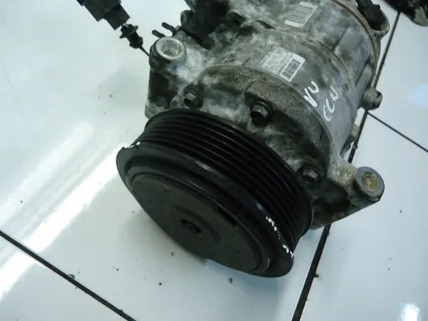 Compressore AC AUDI A4 B8 A5 8T 3.0 TDI 8K0260805J image 4