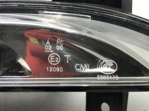 FARO DRL ESQUERDO RENAULT FLUENCE Sedan 266057986R image 3