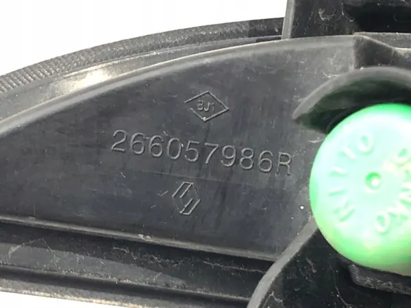 FARO DRL ESQUERDO RENAULT FLUENCE Sedan 266057986R image 6