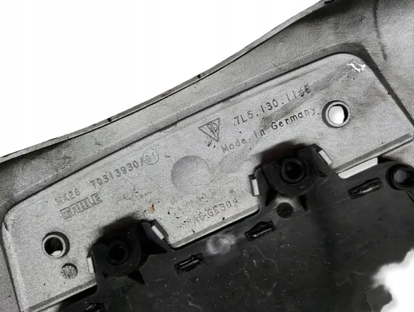 Porsche OE 7L5130114E Cubierta Motor Usada image 7