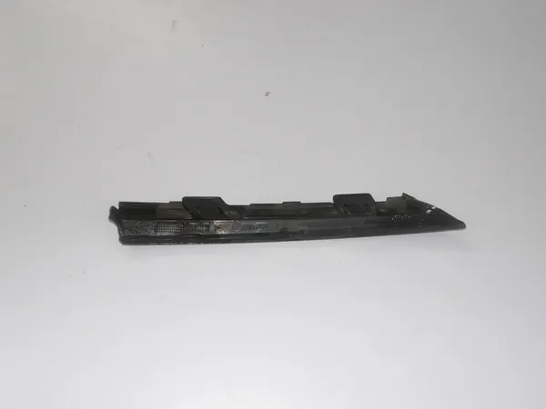 Opel Insignia B II 2017-20 Moldura do Para-choque Dianteiro Direito image 2