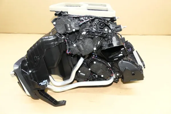 Värmeblåsare OEM T45681C DRF10238001 T78148B image 10