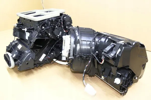 Värmeblåsare OEM T45681C DRF10238001 T78148B image 3