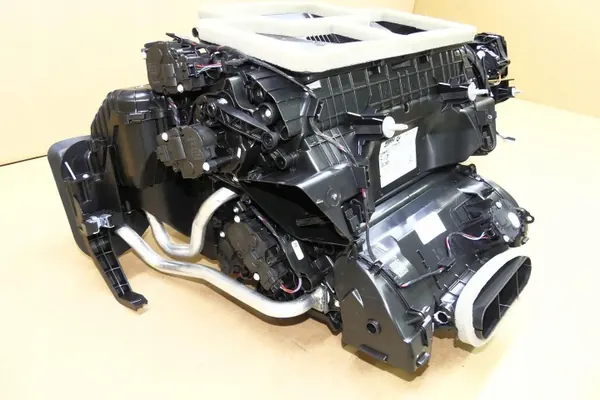 Värmeblåsare OEM T45681C DRF10238001 T78148B image 4