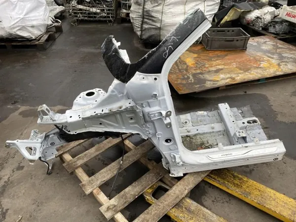 OEM 284336 Fram vänster stänkskärm för Toyota Yaris Cross image 2