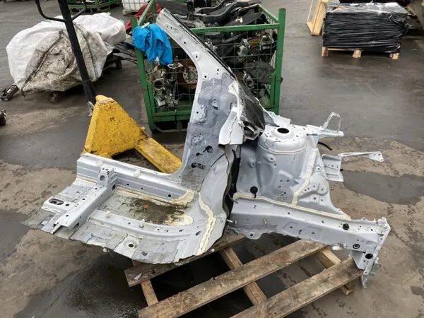 OEM 284336 Fram vänster stänkskärm för Toyota Yaris Cross image 3