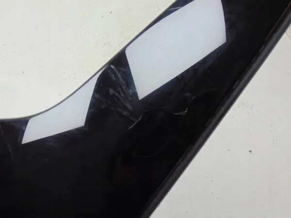 Spoiler OEM 3J0827939C041 Noir Brillant Occasion image 6