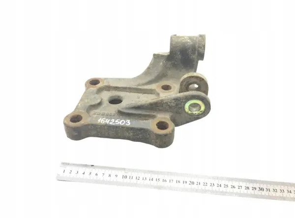 A9723250326 Mercedes-Benz Schokdemperbeugel image 2