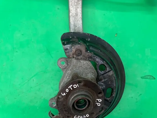 Rechte Vorderradnabe OEM 4E0258G Audi A8 D3 4.0 TDI image 4