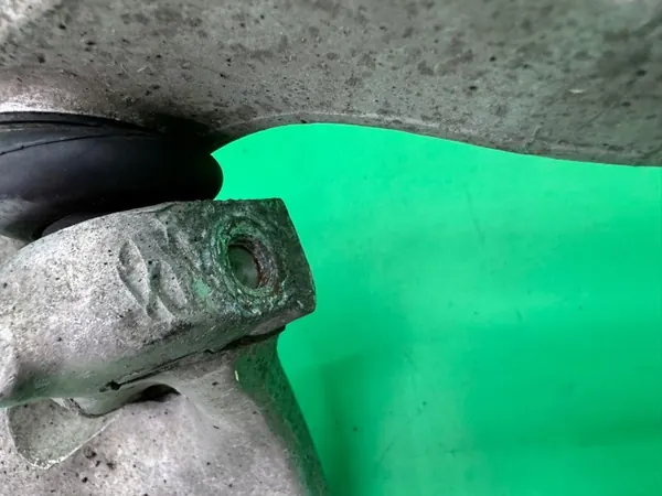 Rechte Vorderradnabe OEM 4E0258G Audi A8 D3 4.0 TDI image 7