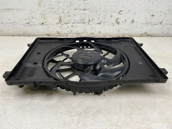 Kylfläkt Hyundai Kona Ioniq Elektrisk Kia Niro EV 25385-G2000 image 9