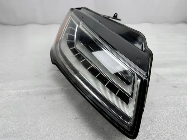 Scheinwerfer Audi A8 S8 D4 4H0941034 image 4