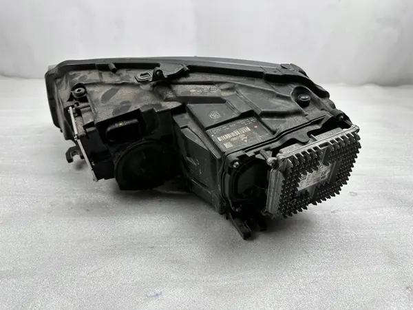 Scheinwerfer Audi A8 S8 D4 4H0941034 image 7