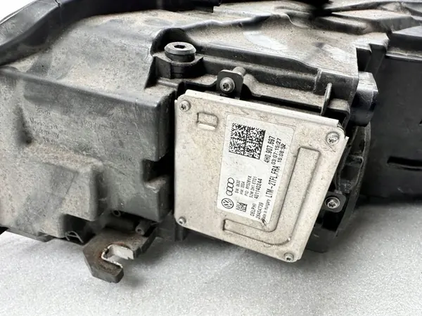 Scheinwerfer Audi A8 S8 D4 4H0941034 image 8