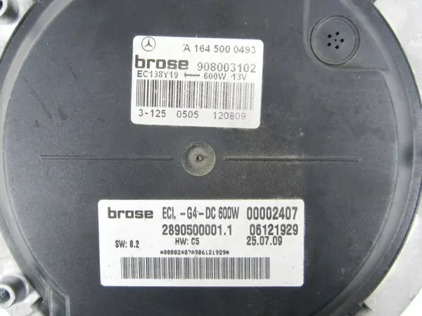 Moteur de ventilateur OEM A1645000493 Mercedes W251 image 3