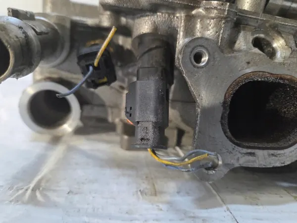Culasse Opel OEM 9815566710 pour 1.2 VTI image 8