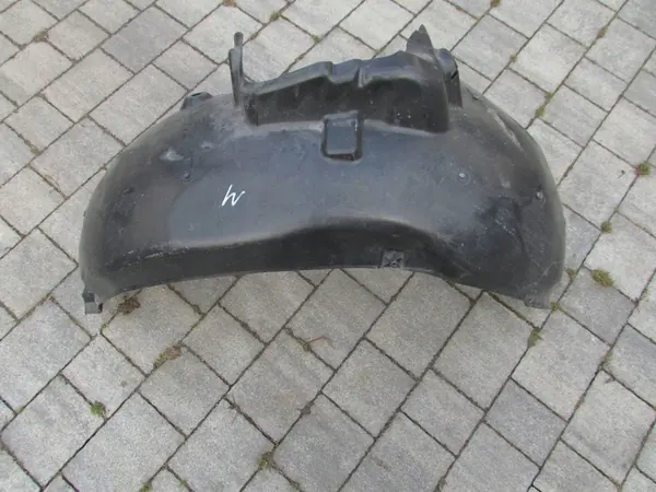 AUDI A4 B9 Etu Vasemman Lokasuojan 8W0821171K image 2