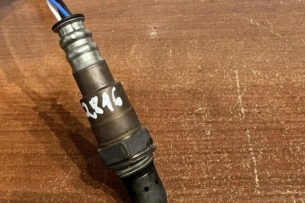 Sensor lambda VOLVO V60 2010 image 2