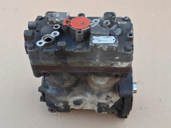Scania Luftkompressor OEM 2024410 - Gebrauchter Zustand image 6