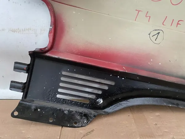 VW TRANSPORTER T4 LIFT 96- Främre Höger Skärm Svart OEM image 9