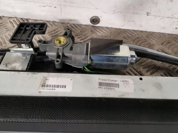 OEM FBZ13881 Rollo de maletero para Chrysler 300C image 5