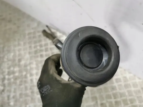 Renault Remplisseur de Carburant OEM AMD198906 - Occasion image 4