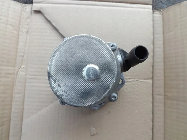 Mercedes A-luokka W177 1.5 CDI Imupumppu image 3