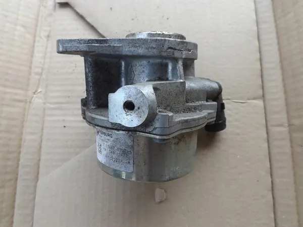 Mercedes A-luokka W177 1.5 CDI Imupumppu image 7