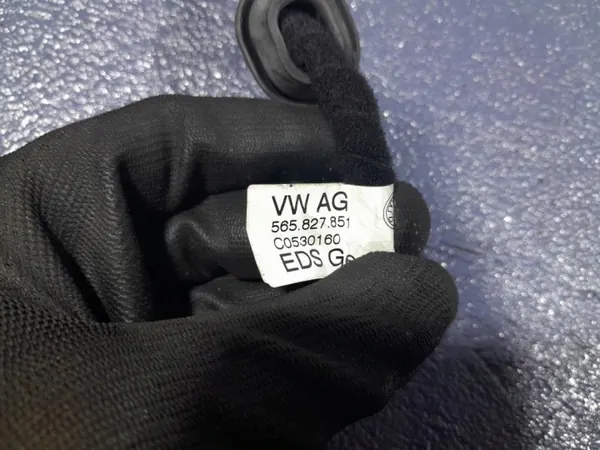 Skoda Kodiaq I Lift 19- Heckklappenaktuator OEM 565827851 image 5