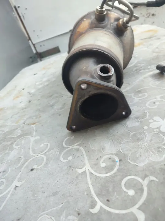 Catalisador DPF usado OEM 8K0131765F 8K0131703F image 3