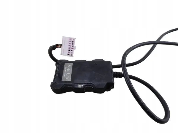 OEM ZMIENIARKA PŁYT USB AUDIO LINK AUX - Usado image 2
