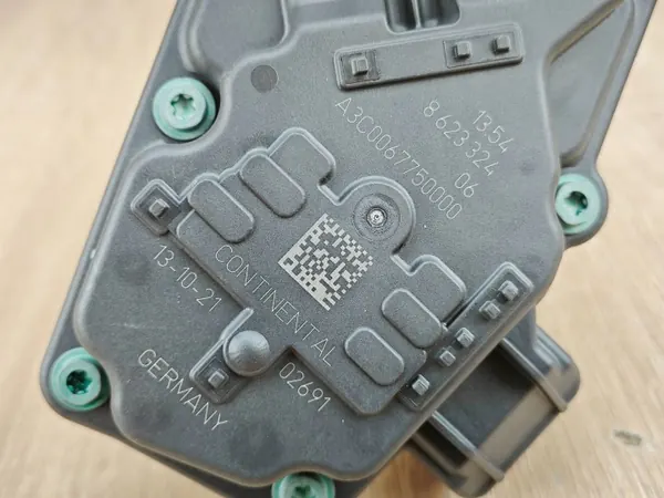 Luchtklep OEM 8623324 voor BMW 530i G30 image 5
