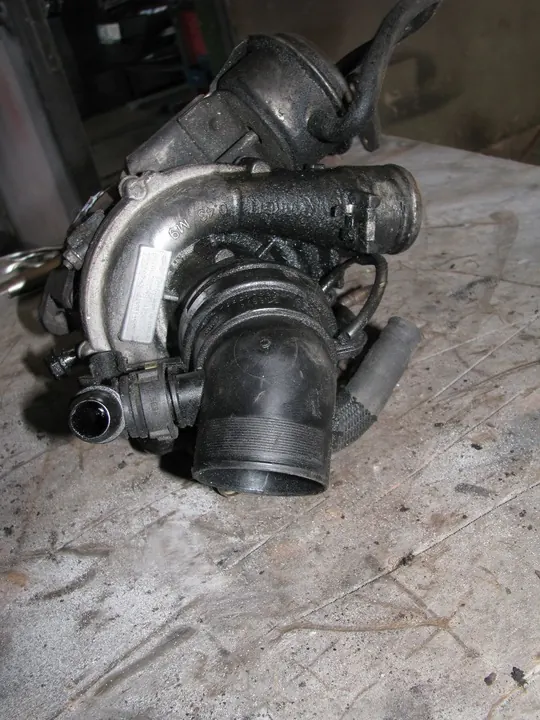 Turbo Renault 1.9 dCi 131KM/96kW image 3