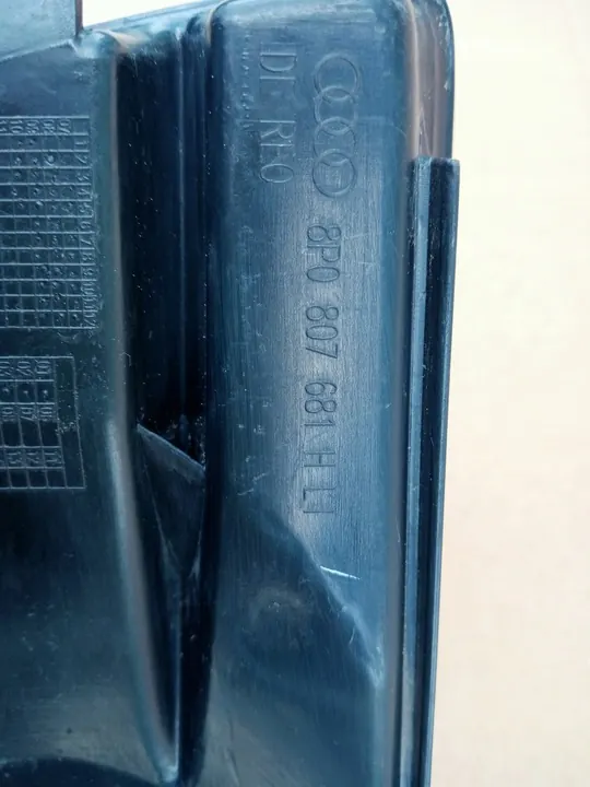 Rejilla de Parachoques Izquierda AUDI A3 2010-13 8P0807681F image 5