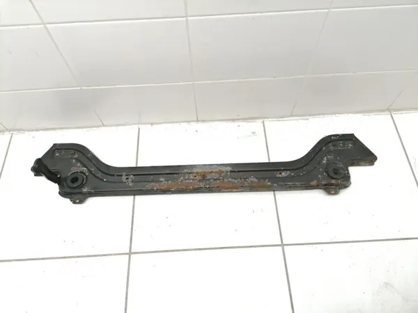 Mercedes-Benz Radiatorbevestiging OEM 11551201 image 2