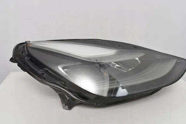 Oikea Etuvalaisin Tesla Y III Full LED OEM 151495300E image 2