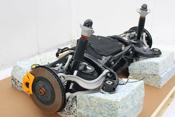 Audi E-Tron achterophangingbalk OEM bt-cars-30978 image 8