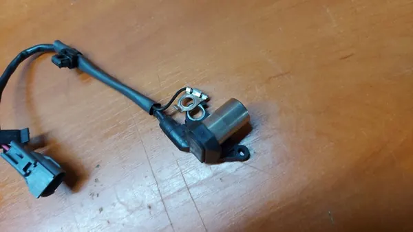 Vevaxelpositionssensor Toyota Avensis Camry Celica RAV4 2.0 image 3