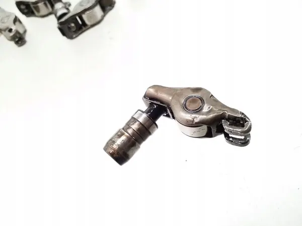 2015 Volkswagen Golf VII Kleppenhevel image 2