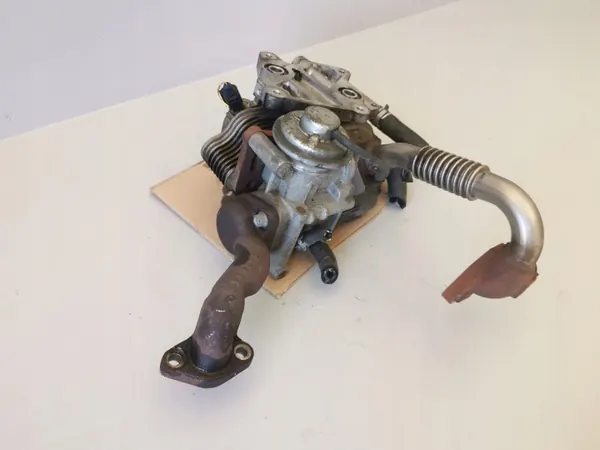 Arrefecedor EGR Mitsubishi OEM K5T74096 - Usado image 3