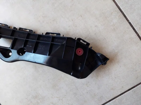 Voor linker spatbordbeschermer OEM 52536-42050 - Toyota RAV4 image 3