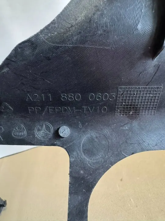 Deslizamento direito do para-choque dianteiro Mercedes E-Class W211 A2118800603 image 3