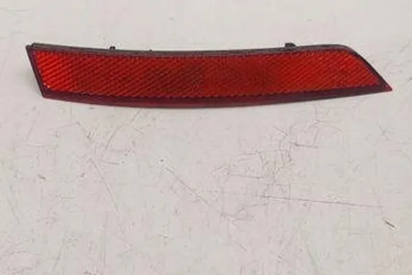 Oikea heijastin takapuskurille VW PASSAT B7 ALLTRACK image 3