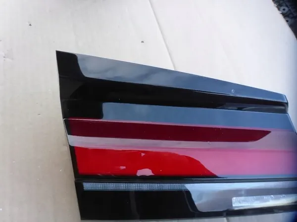 Luz trasera LED izquierda BMW 5 G30 LCI 2020-2023 63215A38AF1 image 4