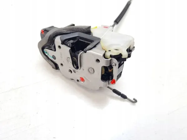 2012 Chevrolet Orlando Framdörrslås 13579521 image 6