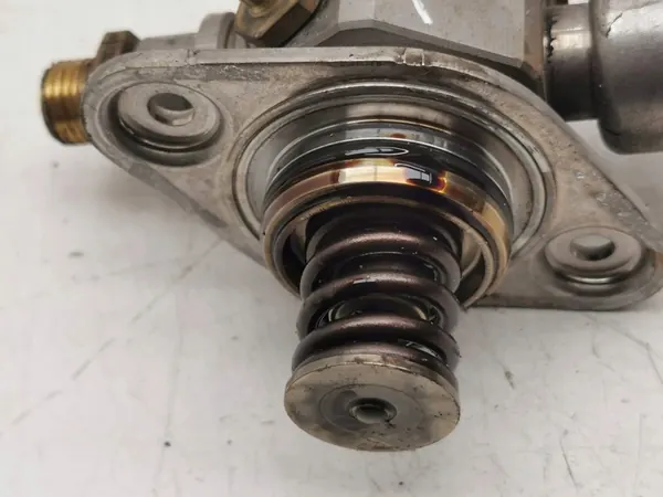 Kraftstoffpumpe Audi A6 S6 C7 2018 06K127025E image 5