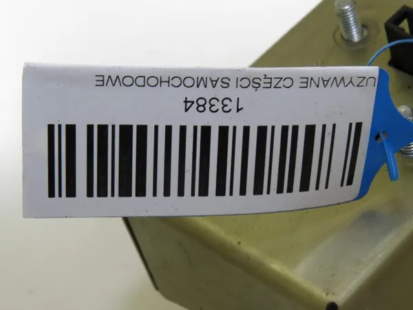 Puxador de porta-malas SEAT OE 360172965 - Usado image 3